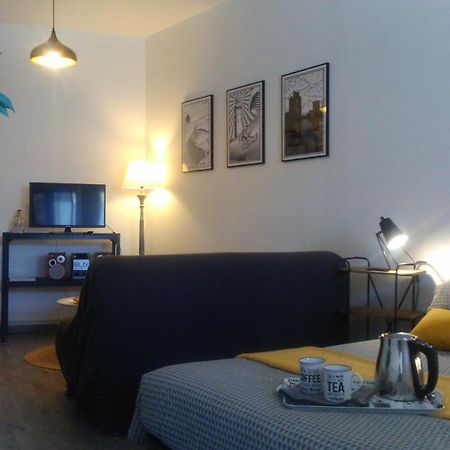 Le Petit Loft Des Thermes Rochefort  Esterno foto
