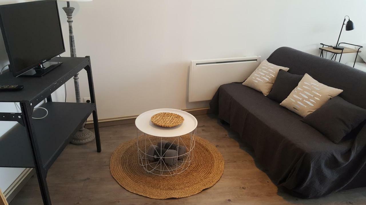 Le Petit Loft Des Thermes Rochefort  Esterno foto