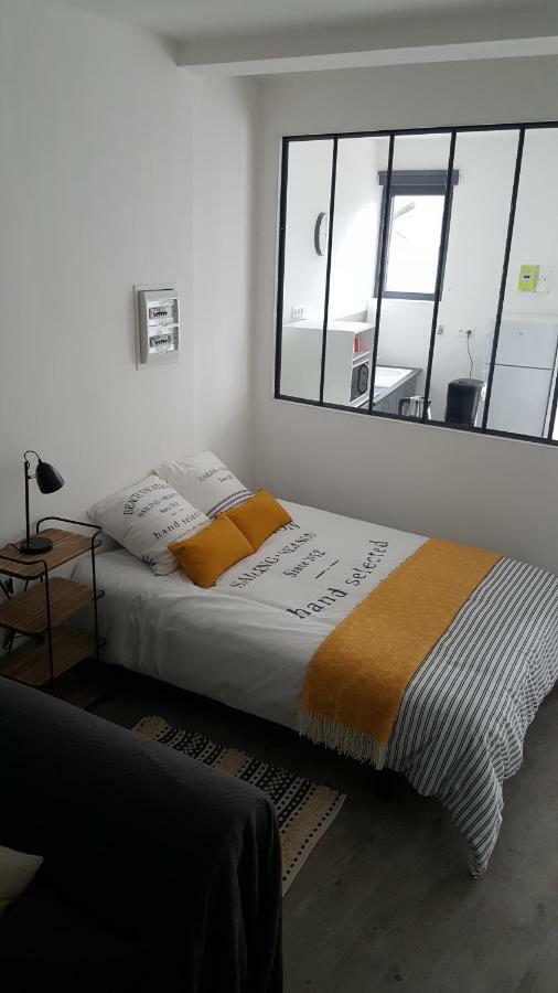Le Petit Loft Des Thermes Rochefort  Esterno foto