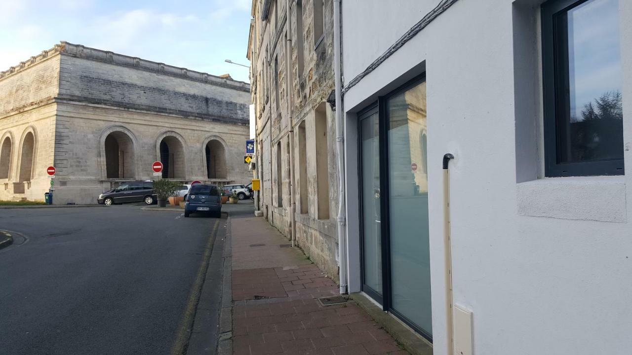 Le Petit Loft Des Thermes Rochefort  Esterno foto